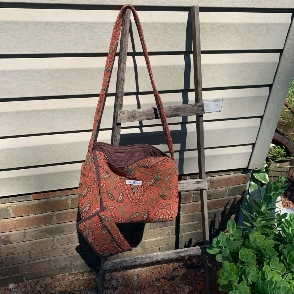 Isabella’s Journey burgundy! Paisley floral shoulder bag